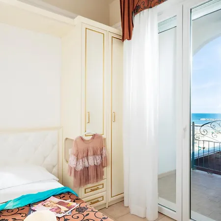 Rosa Maria Elite Hotel 3*
