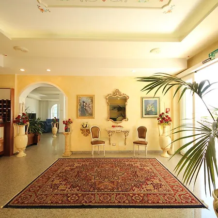 Rosa Maria Elite Готель 3*